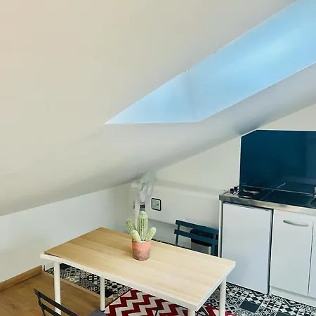 Chavalliaud 10 Cosy A 2 Pas Du Centre Reims